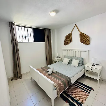 Cristianos 1-bedroom Apartment, Swimming Pool Apartamento Los Cristianos (Tenerife)